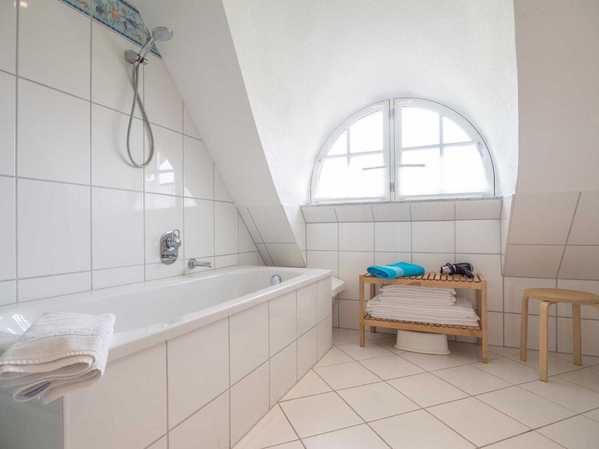 Kapitaenshaus Kittler - Die Grosse Freiheit - Dhh Wiek auf Rügen Exterior foto